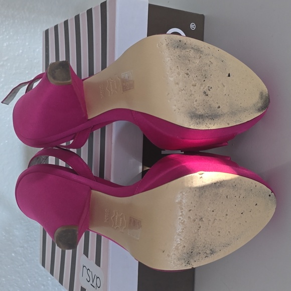 Rsvp Fuchsia satin heels - Picture 8 of 11